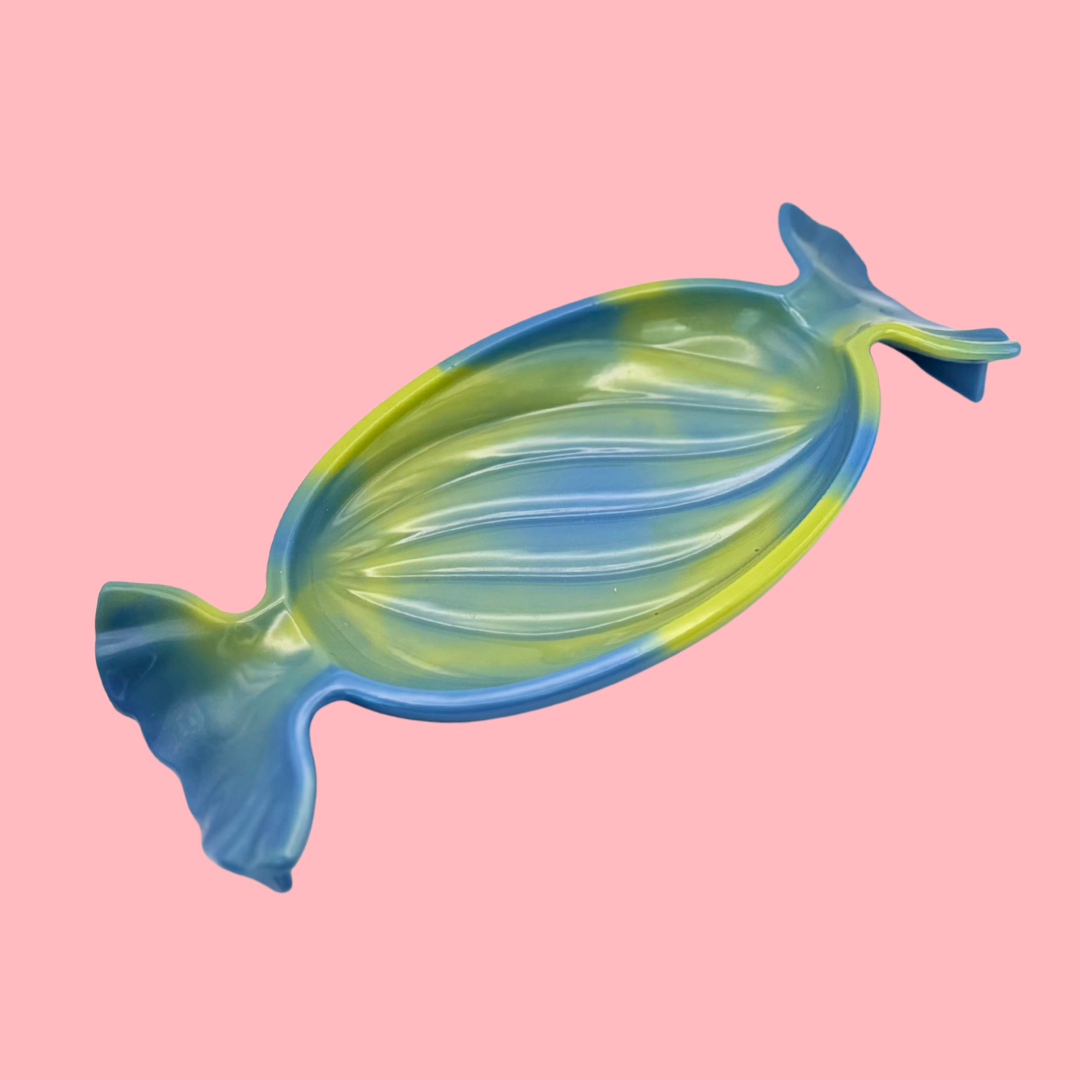 candy bowl 'swedish fish'